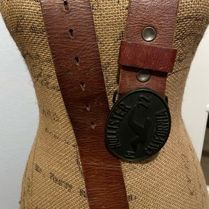 Hollister 100% Genuine Leather Buckle Belt